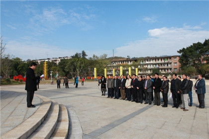 »Æ½ð³Ç¼¯ÍŹÙÍø|Ê×Ò³